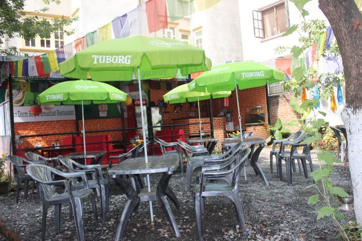 Travellers Dorm Bed & Breakfast Katmandu Zewnętrze zdjęcie